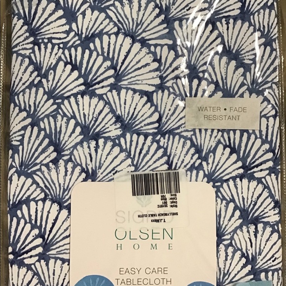 New in package Sigrid Olsen Home round tablecloth - Picture 2 of 5